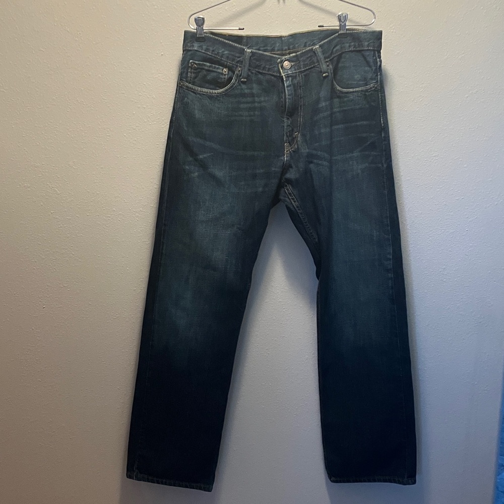 Mens Levi's  514 Dark Blue Straight Fit Jeans Size 35x32